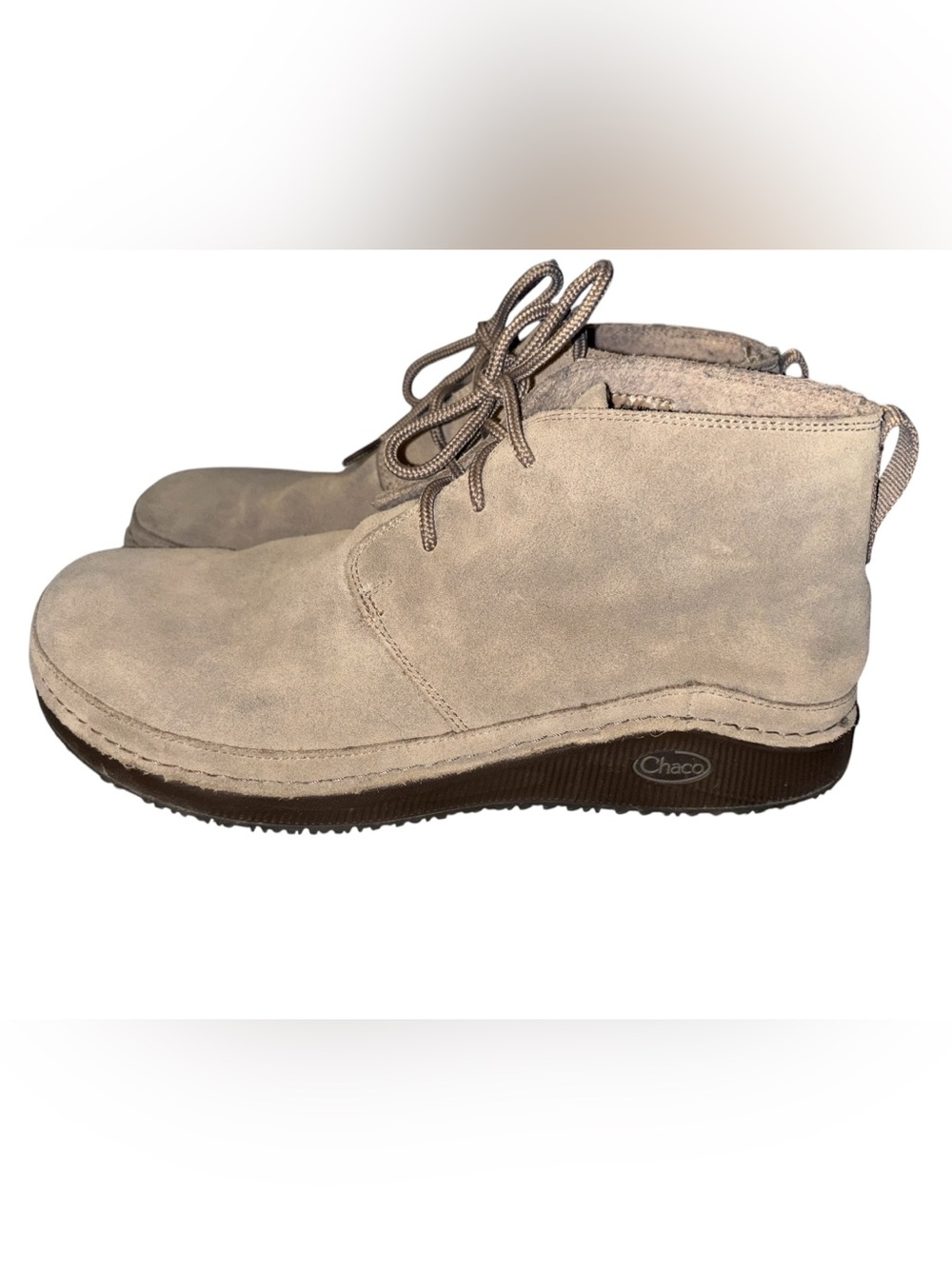 Chaco Men’s Paonia Desert Boots tan suede Size 10